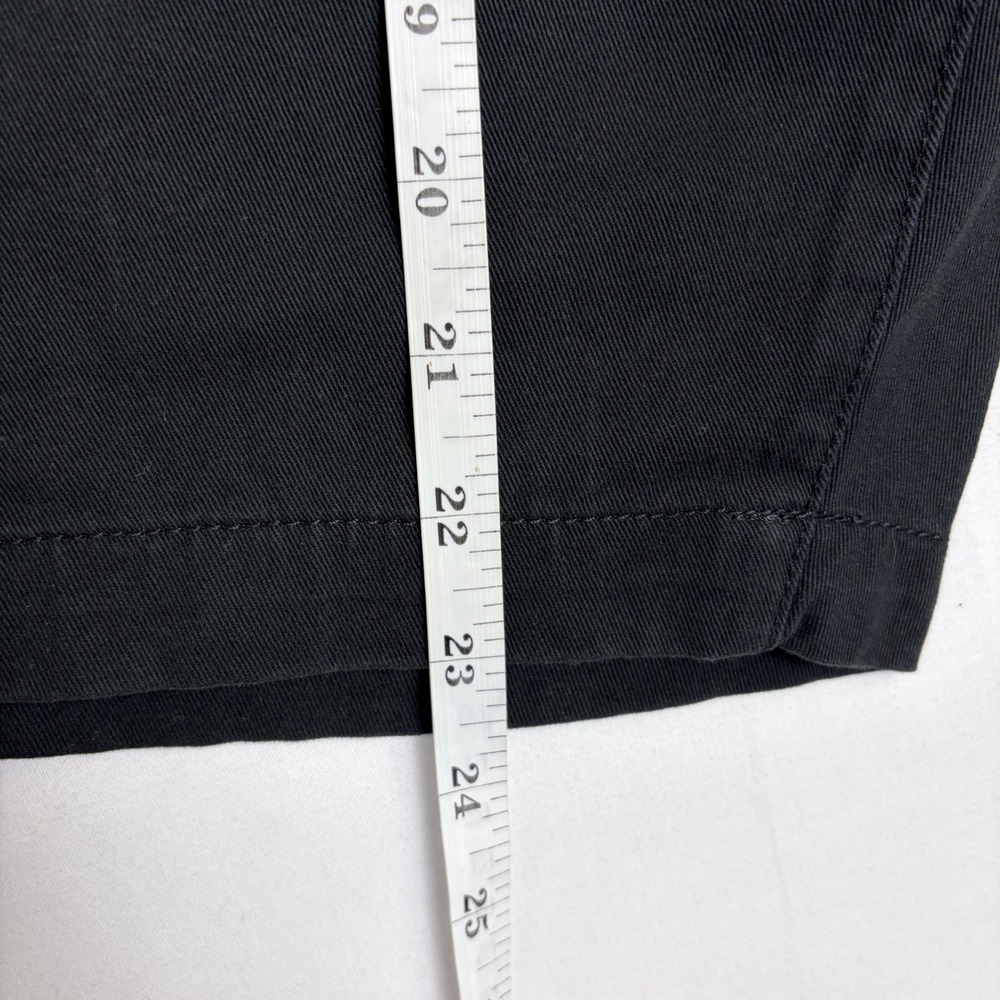 True Religion Mens Jet Black Cargo SN Shorts NWT Size 42 107235 - Picture 4 of 10
